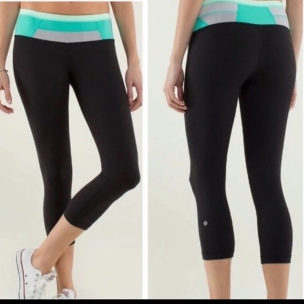 LuLuLemon Reversible cropped wunder under leggings (10)